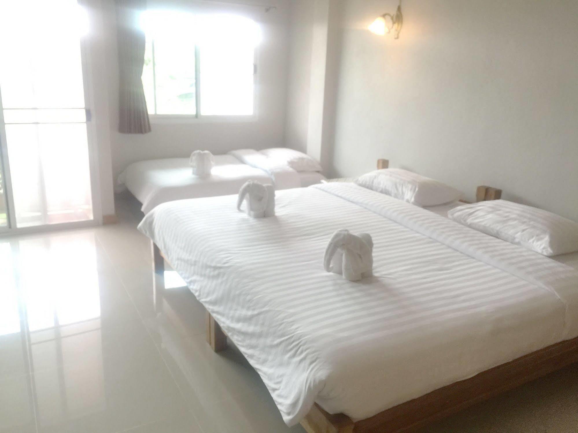 Baan Bangrak Residence Trang Ngoại thất bức ảnh