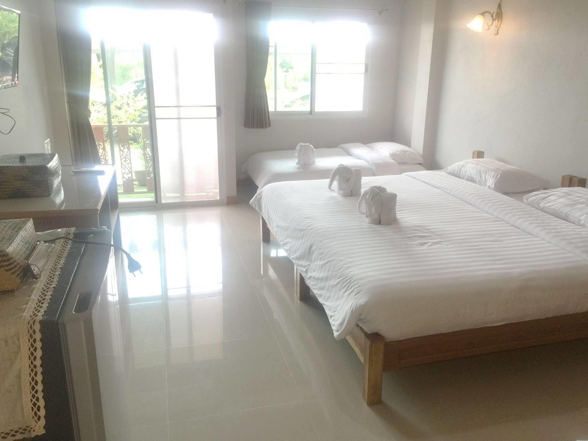 Baan Bangrak Residence Trang Ngoại thất bức ảnh