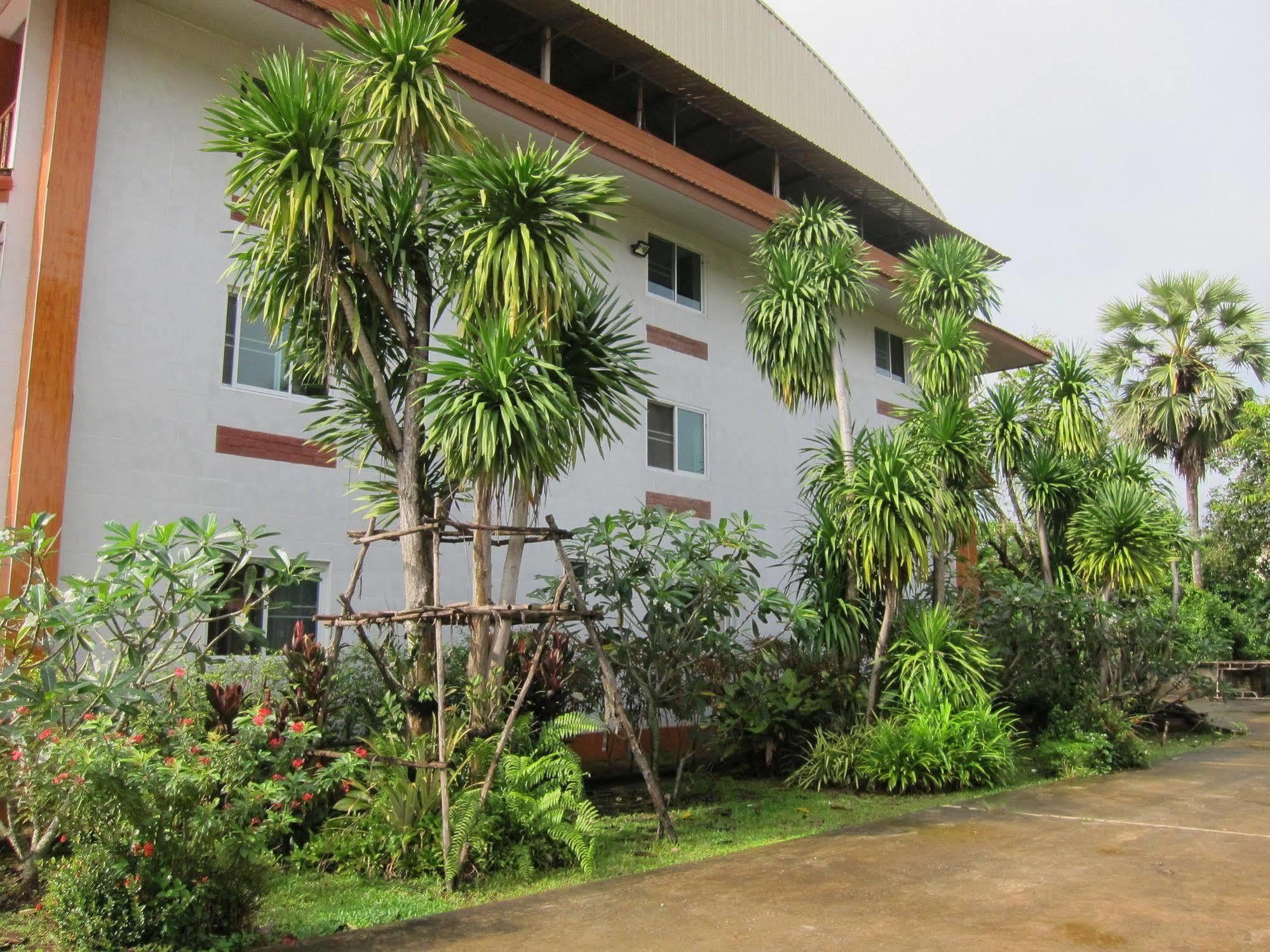 Baan Bangrak Residence Trang Ngoại thất bức ảnh